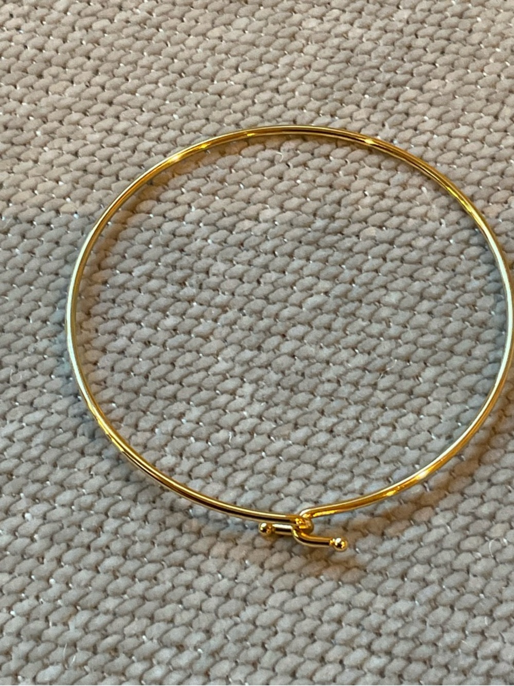 Jbloom Gold-Tone Stainless Steel Simple Hoop Charm Bangle Bracelet - Picture 2 of 3